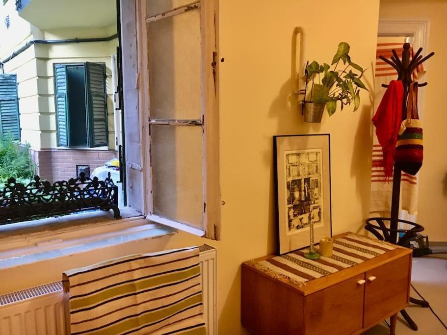 Vintage Studio Apartment, Garden And Free Parking Budapest Eksteriør bilde