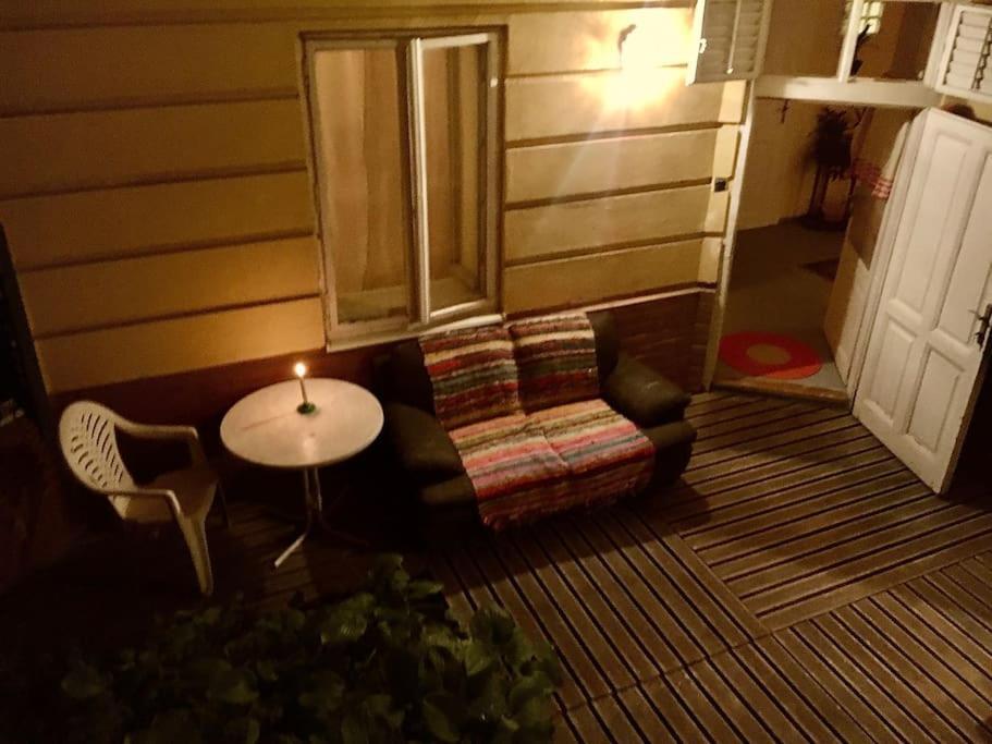 Vintage Studio Apartment, Garden And Free Parking Budapest Eksteriør bilde